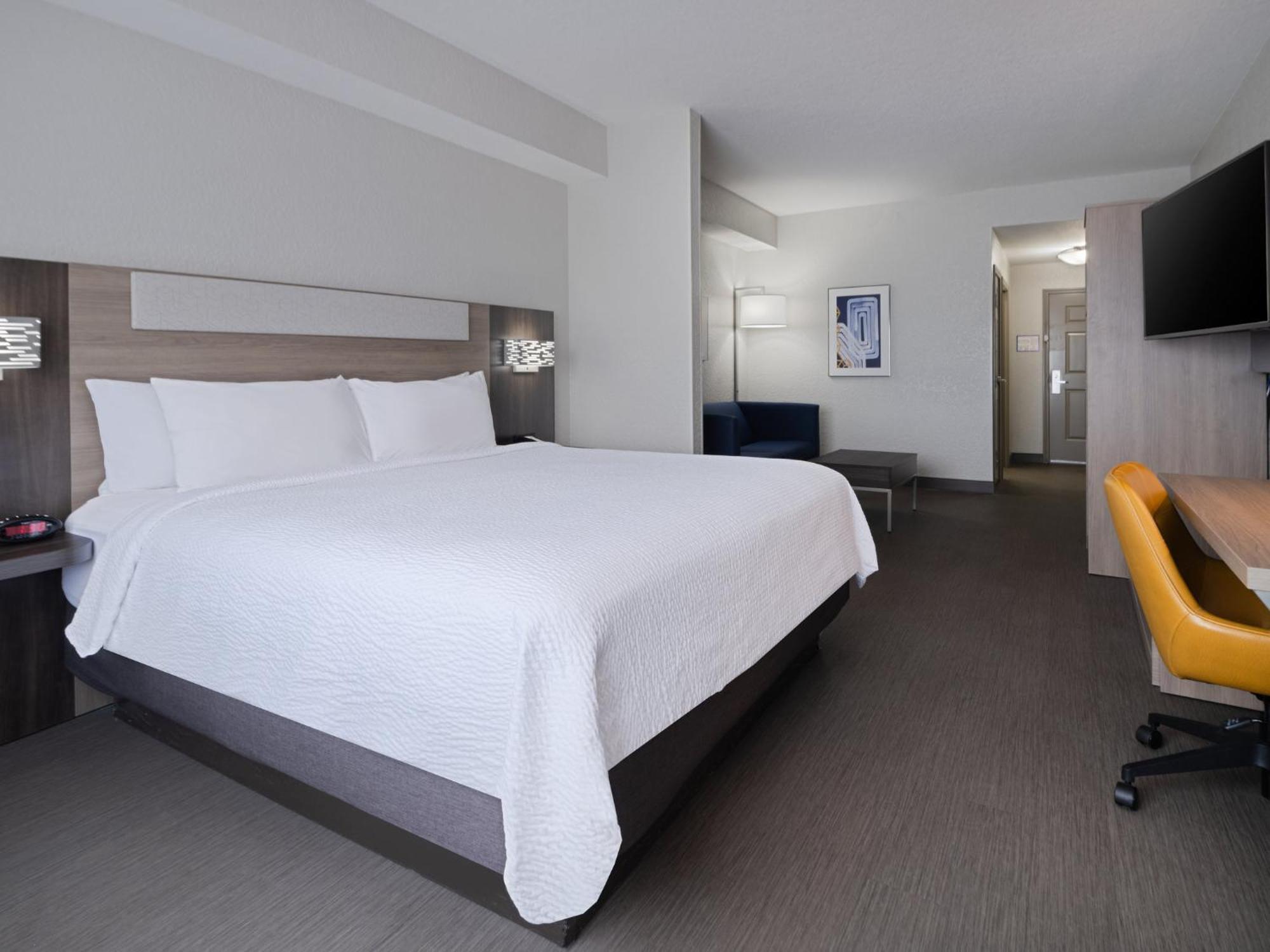 Holiday Inn Express & Suites Lakeland North I-4 By Ihg Zewnętrze zdjęcie