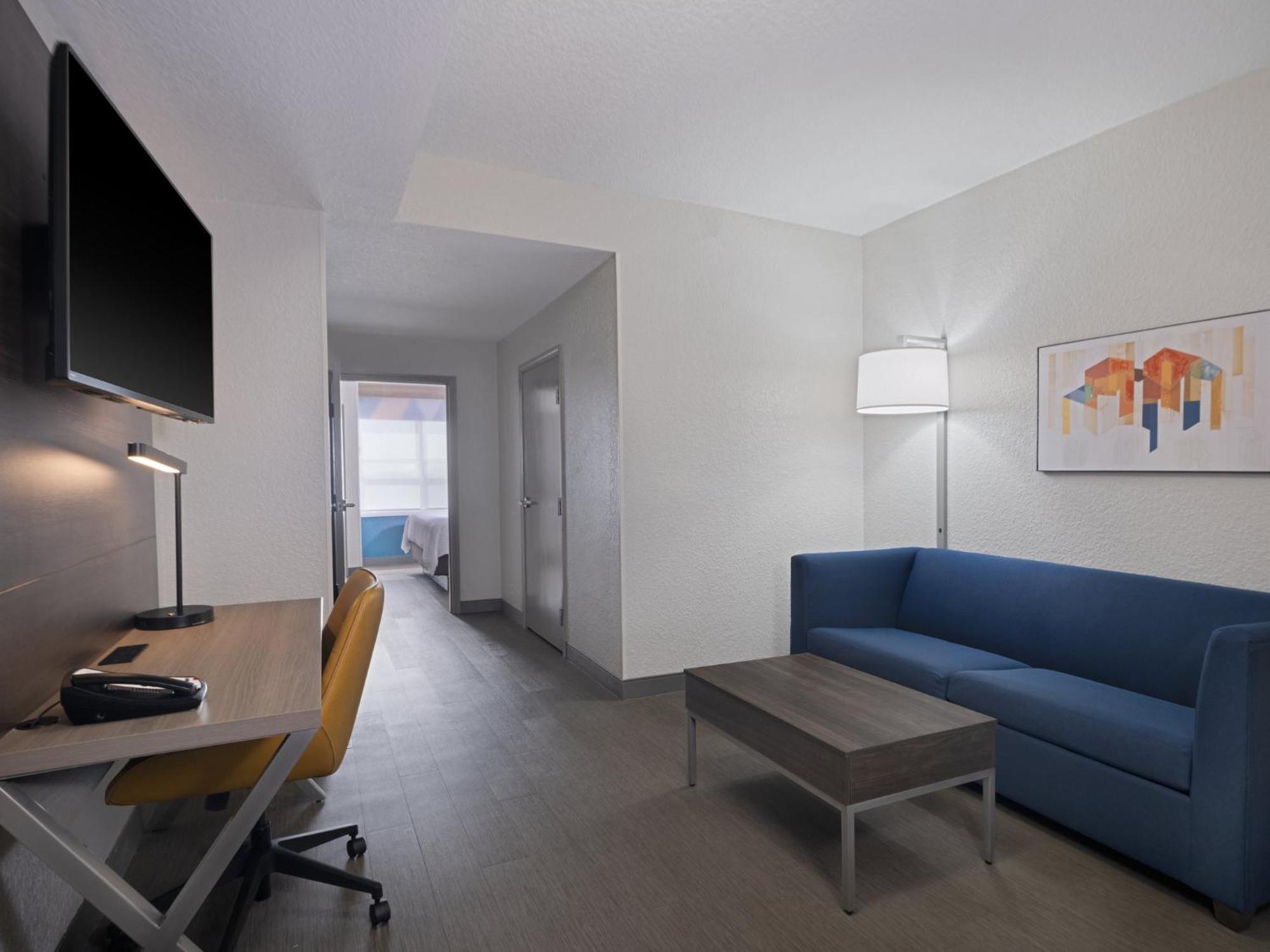 Holiday Inn Express & Suites Lakeland North I-4 By Ihg Zewnętrze zdjęcie