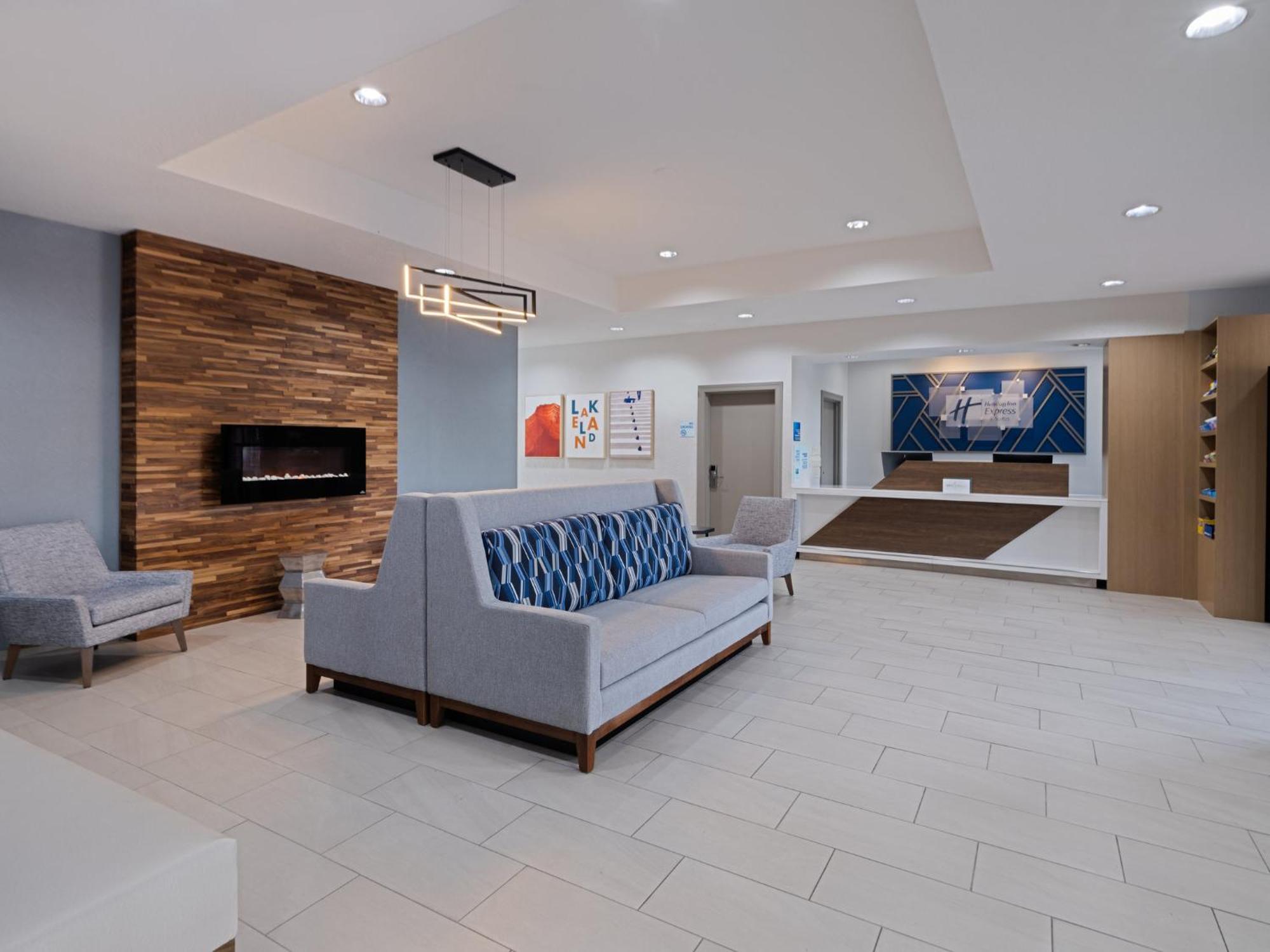 Holiday Inn Express & Suites Lakeland North I-4 By Ihg Zewnętrze zdjęcie