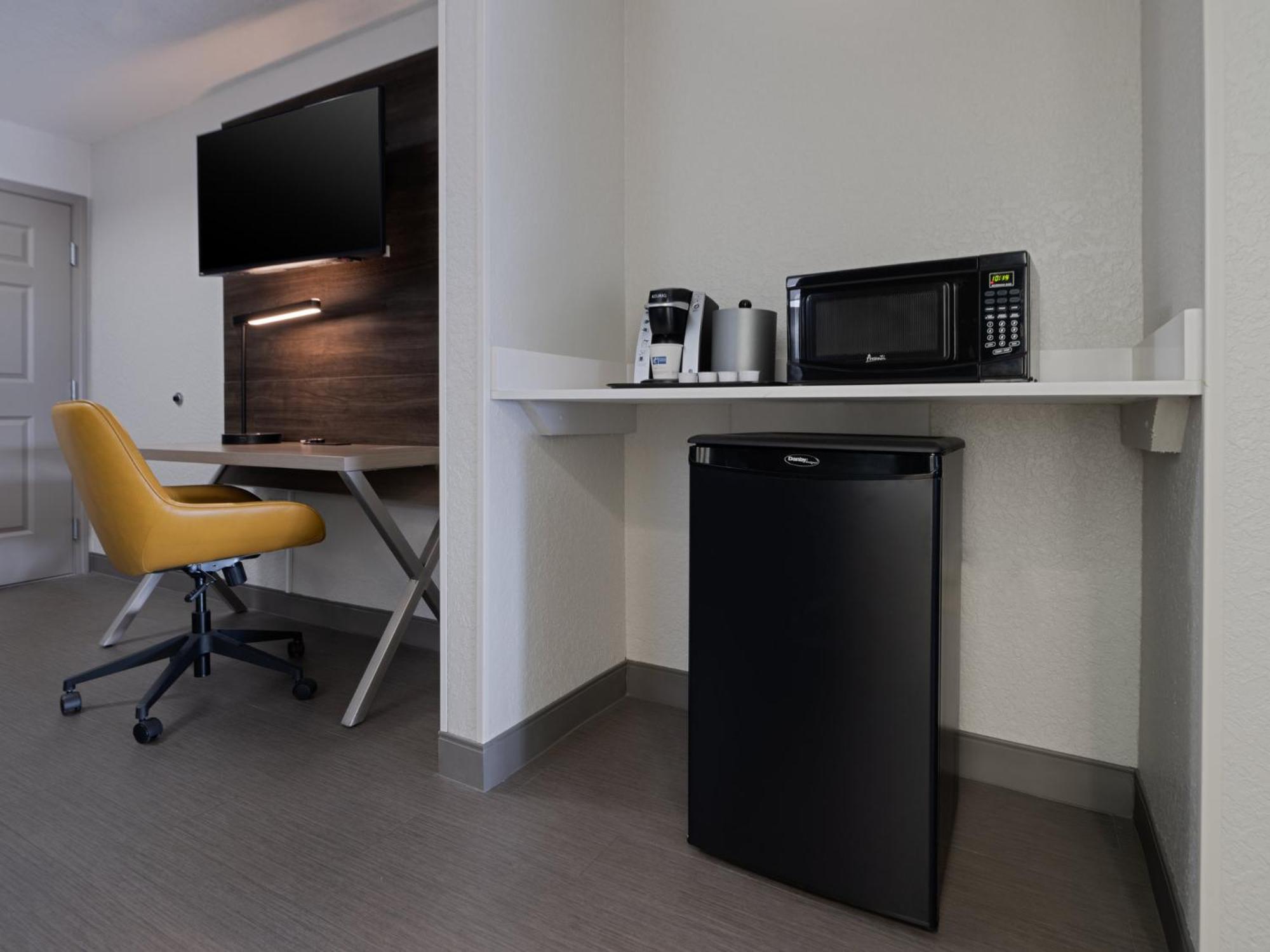 Holiday Inn Express & Suites Lakeland North I-4 By Ihg Zewnętrze zdjęcie
