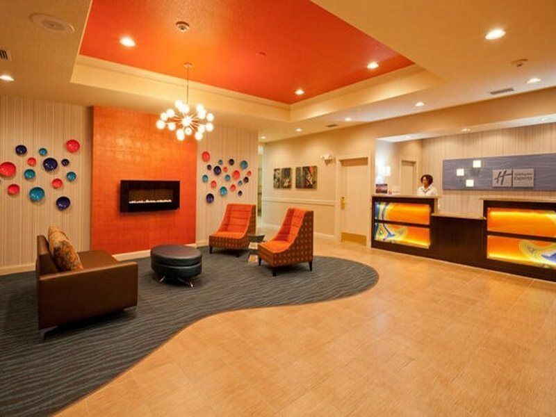 Holiday Inn Express & Suites Lakeland North I-4 By Ihg Zewnętrze zdjęcie